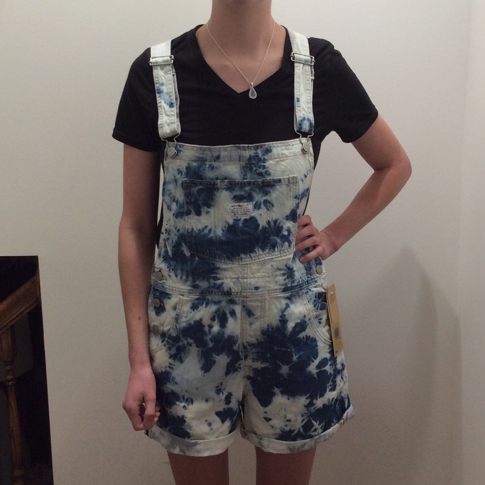 HP🎉Levi’s Vintage Tie Dye Shortalls - Picture 10 of 11